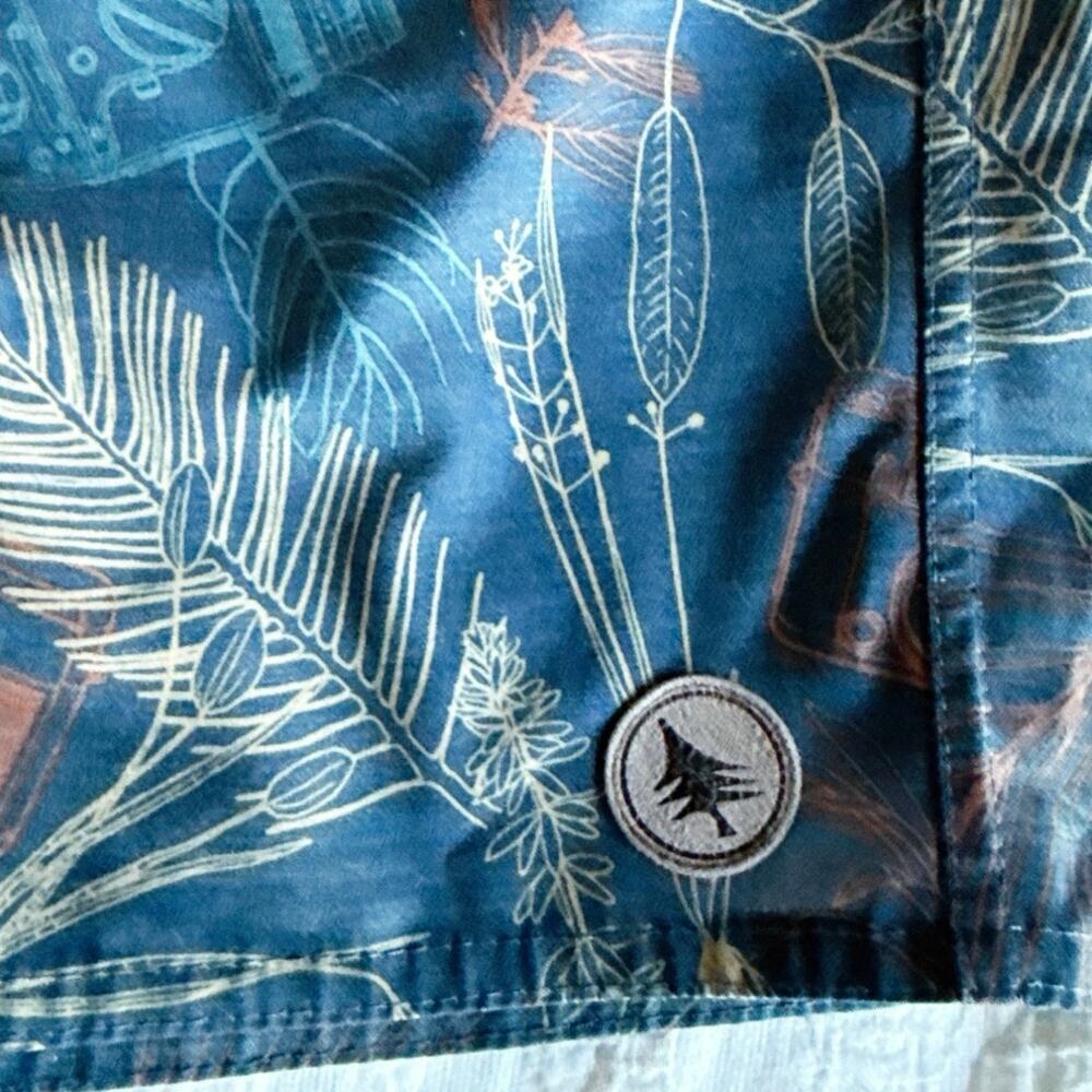 HippyTree Safari Swim Trunk Mens Size 33 - 10” Inseam - Picture 5 of 9